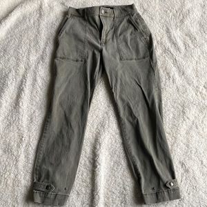 Express cargo jogger